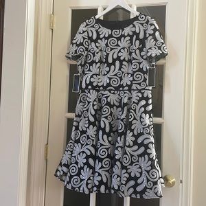 👗Shani Embroidered Applique Fit and Flare Dress